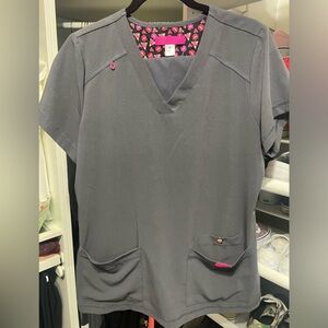 Koi Betsy Johnson Medium Scrub Set